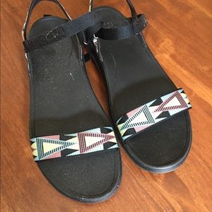 TEVA like new sandals